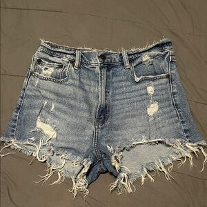 Abercrombie & Fitch Frayed Distressed Denim Shorts - Light Blue